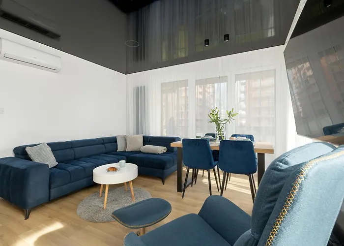 Stylish Apartment Wyspa Solna By Renters Prestige