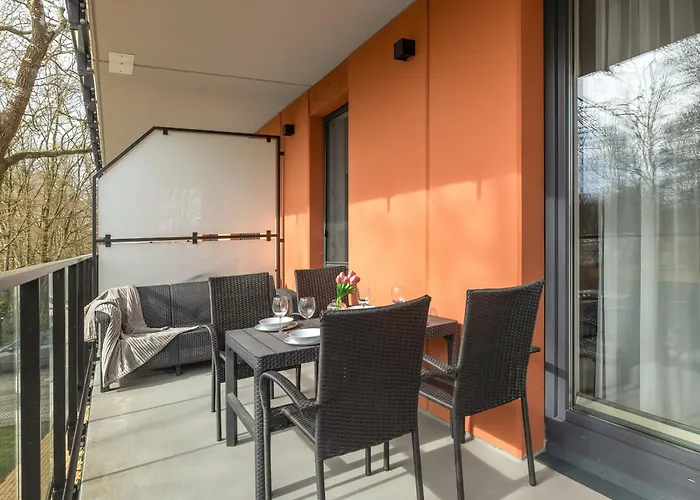 Stylish Apartment Wyspa Solna By Renters Prestige
