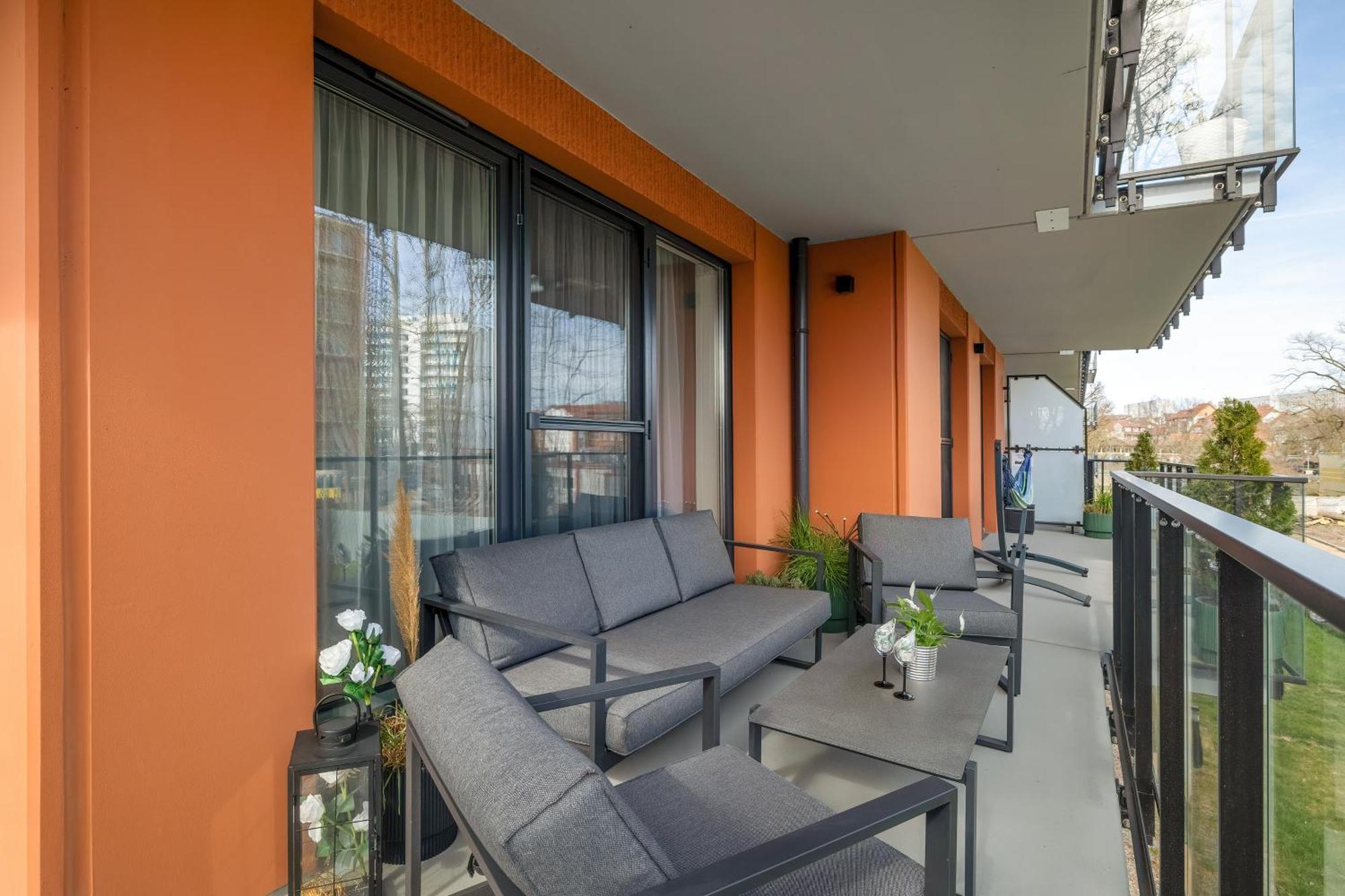 Stylish Wyspa Solna By Renters Prestige Apartment *